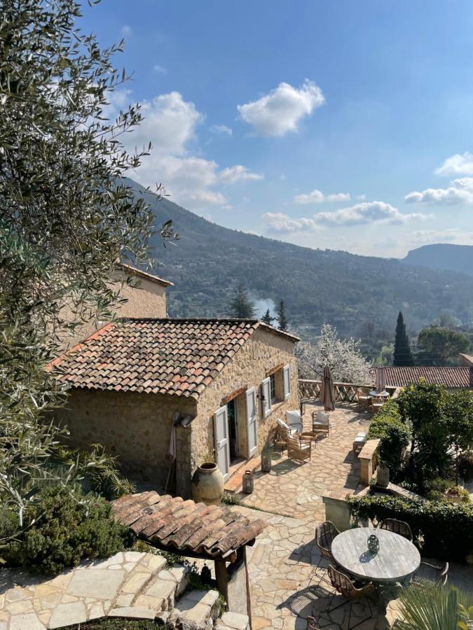 L'Escale Du Ciel Bed & Breakfast Le Bar-sur-Loup Bagian luar foto