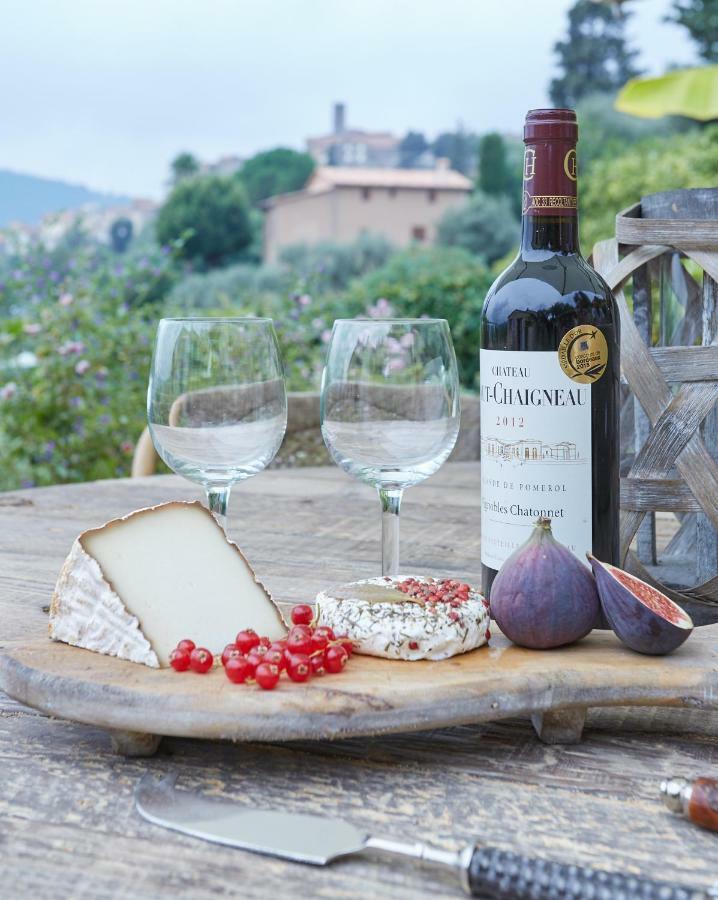 L'Escale Du Ciel Bed & Breakfast Le Bar-sur-Loup Bagian luar foto